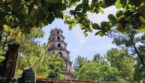 hue-thien-mu-pagoda-tour-vietnamimpressive